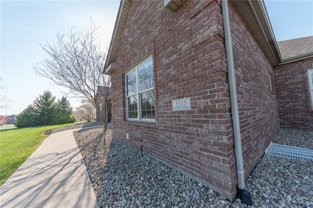 3515 Jonathan Ridge Columbus, IN 47201 - Photo 2 of 59 Gallery Image 2