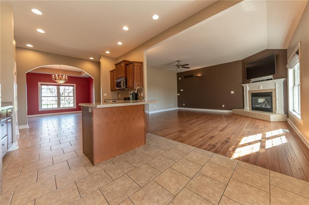 3515 Jonathan Ridge Columbus, IN 47201 - Photo 12 of 59 Gallery Image 12