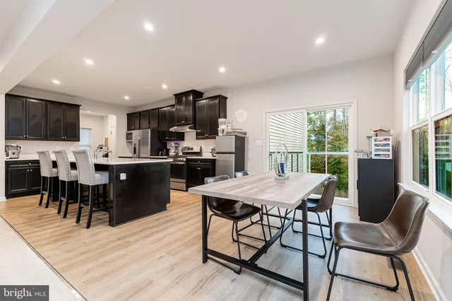 $639,900 | 8734 Greenway Drive, Spotsylvania, VA 22553