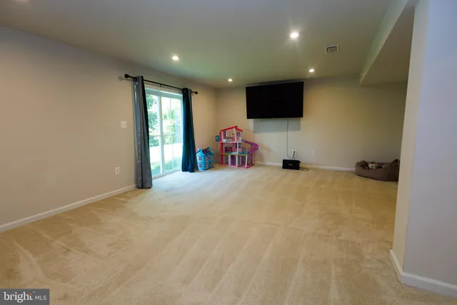 $639,900 | 8734 Greenway Drive, Spotsylvania, VA 22553