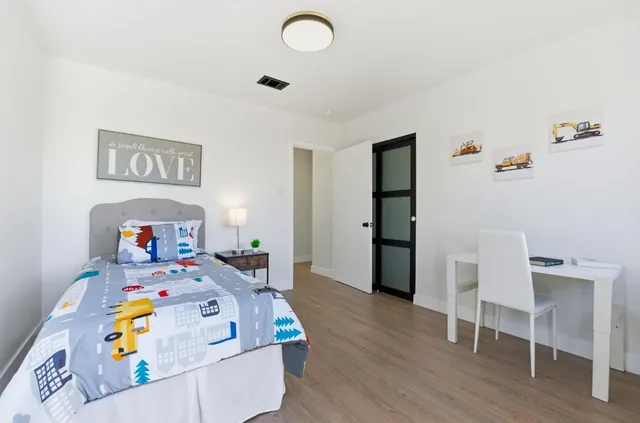 $999,999 | 316 North Kingston Street, San Mateo, CA 94401