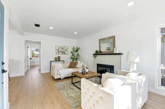 $999,999 | 316 North Kingston Street, San Mateo, CA 94401
