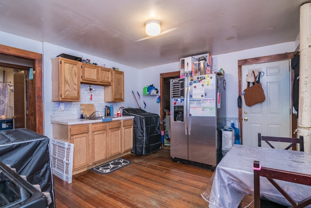 14-16 Revere Street Springfield, MA 01108 - Photo 11 of 35 Gallery Image 11