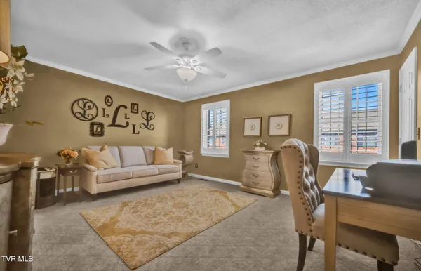 $269,900 | 31 Oak Leaf Circle, Johnson City, TN 37601