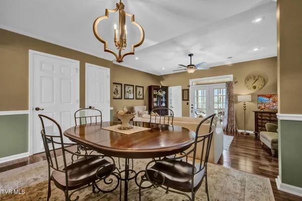 $269,900 | 31 Oak Leaf Circle, Johnson City, TN 37601