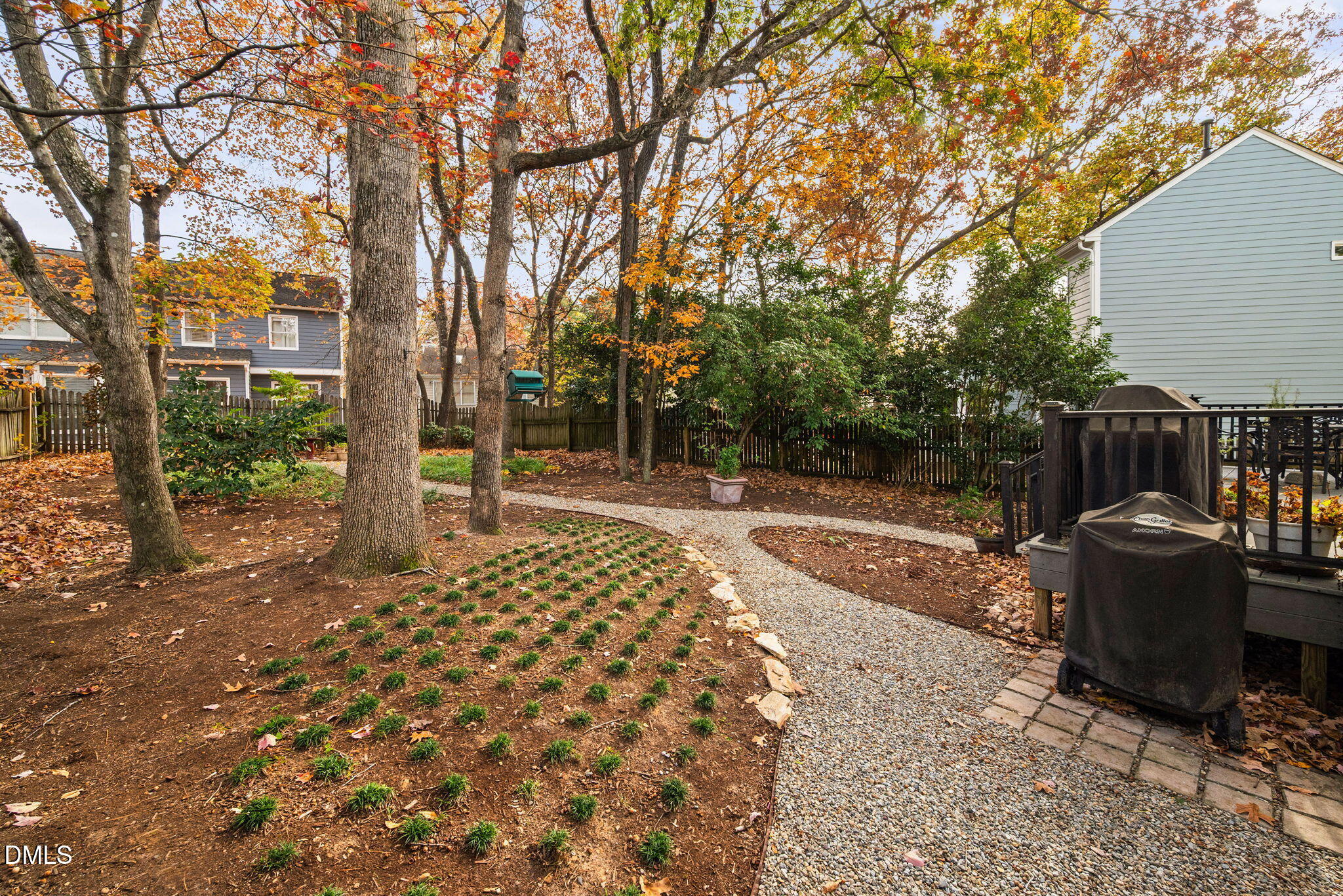 8320 Greywinds Drive Raleigh, NC 27615 - Photo 5 of 32 14-web-or-mls-8320-greywinds-dr