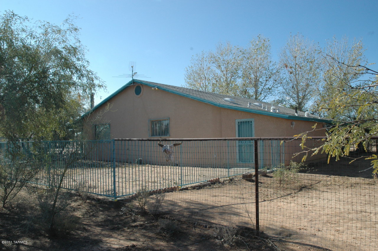 9097 South Desert Well Road Tucson, AZ 85736 - Photo 3 of 45 Gallery Image 3