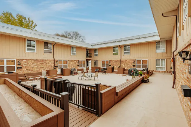 $124,900 | 11917 West Appleton Avenue, Unit 6, Milwaukee, WI 53224