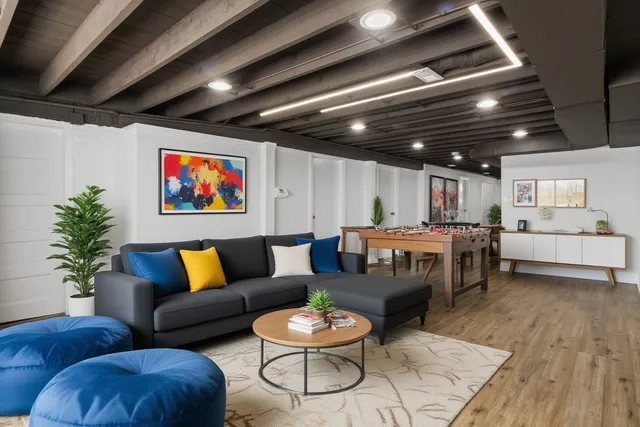 $469,900 | 1932 East Avenue, Berwyn, IL 60402