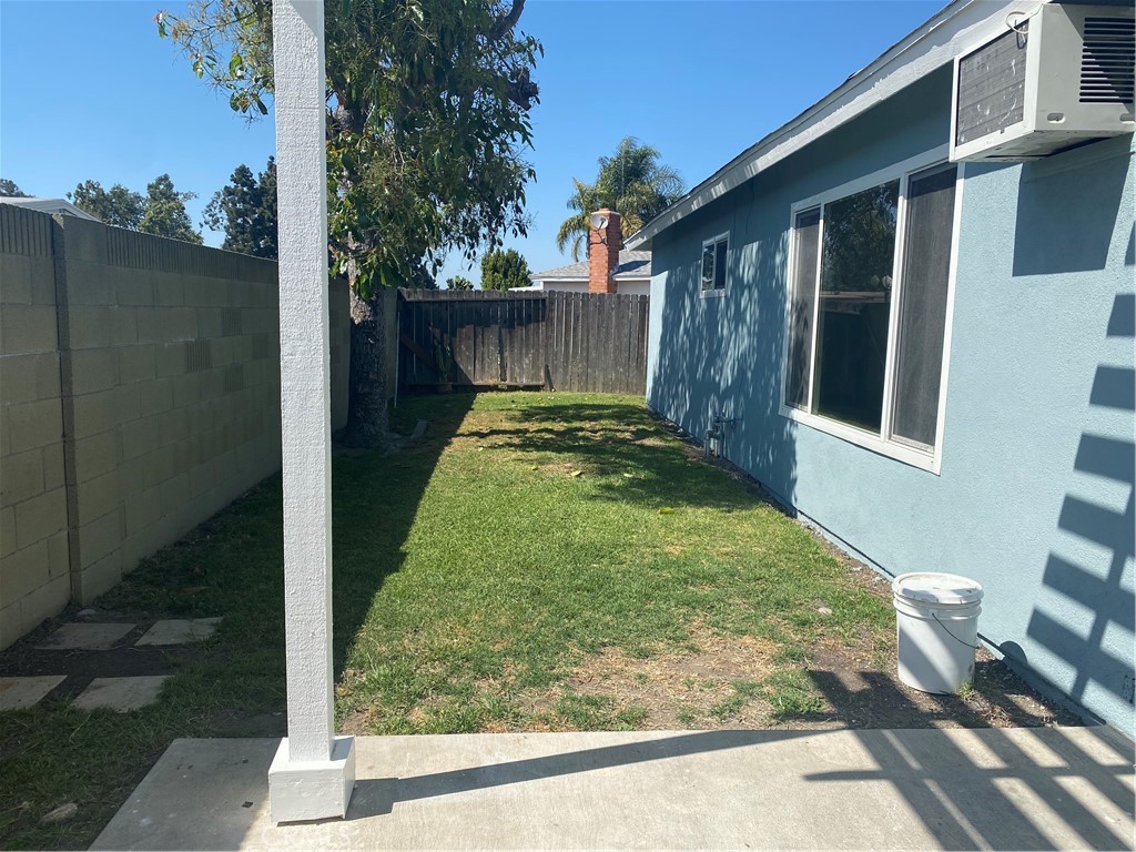 9132 Margate Circle Westminster, CA 92683 - Photo 12 of 16 a view of a backyard