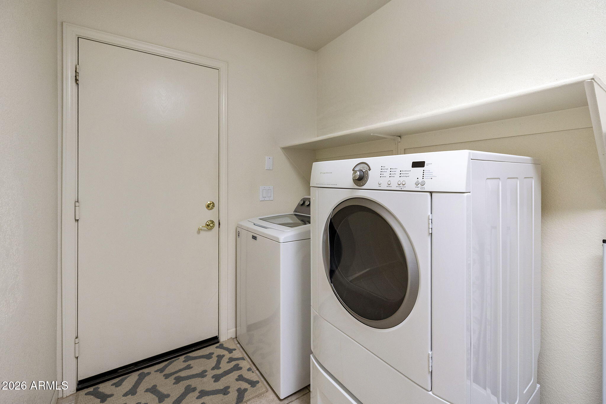 12435 West Monte Vista Road Avondale, AZ 85392 - Photo 46 of 69 laundry