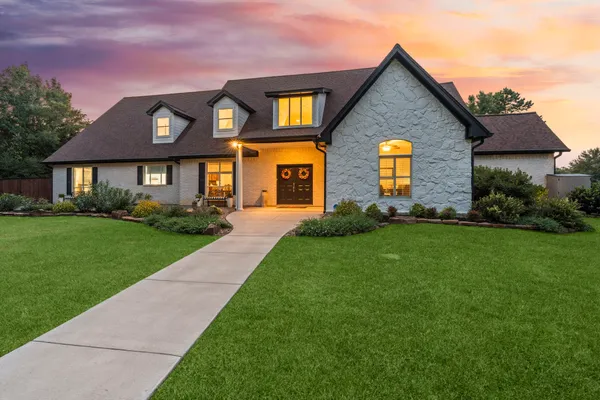 $1,275,000 | 8504 Prince William Court, Montgomery, TX 77316