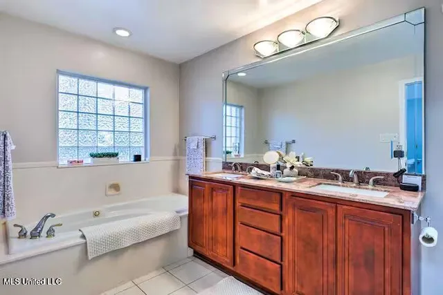 $2,500 | 6904 Southwind Drive, Biloxi, MS 39532