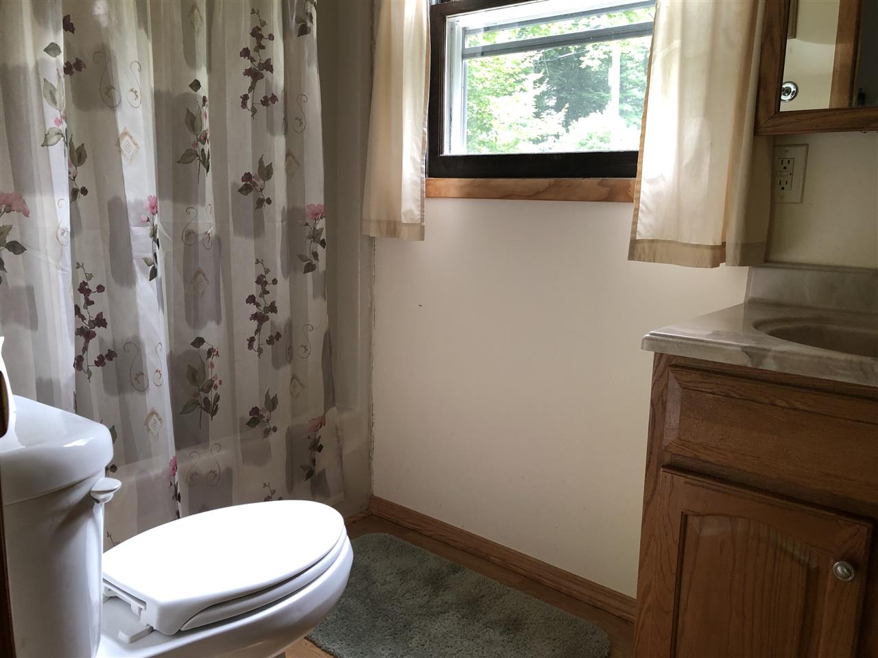 221 Cones Point Road Poultney, VT 05764 - Photo 12 of 19 Gallery Image 12