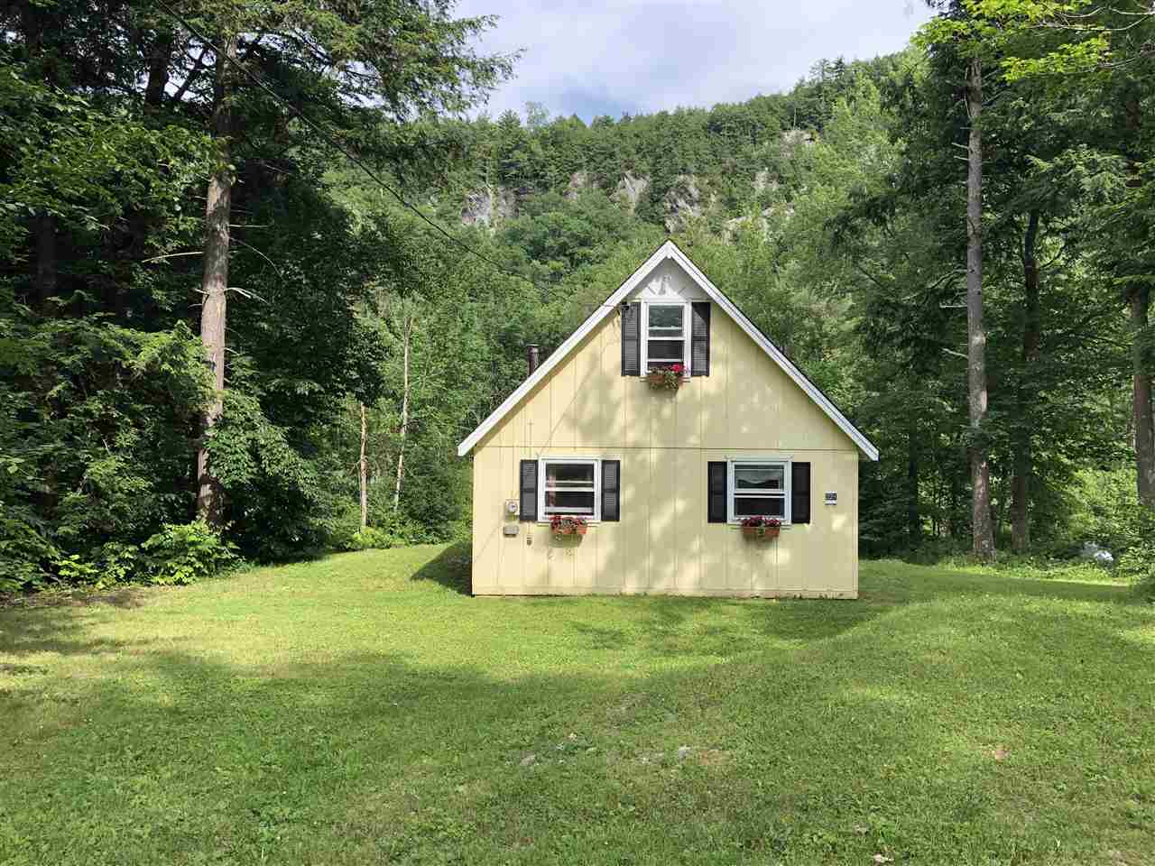 221 Cones Point Road Poultney, VT 05764 - Photo 3 of 19 Gallery Image 3