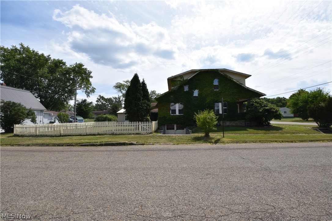 305 South Johnson Road Sebring, OH 44672 - Photo 25 of 27 Gallery Image 25