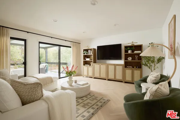 $3,790,000 | 690 Westgate Street, Pasadena, CA 91103
