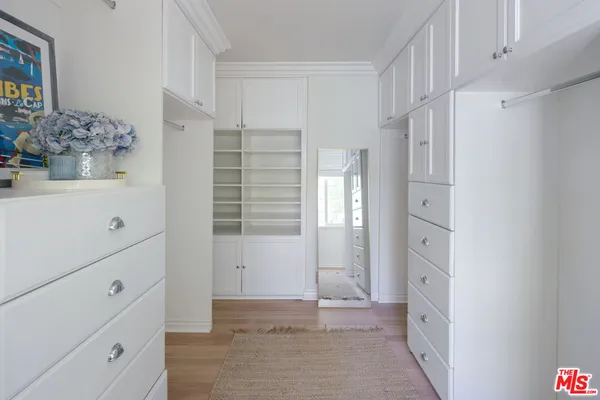 $3,790,000 | 690 Westgate Street, Pasadena, CA 91103