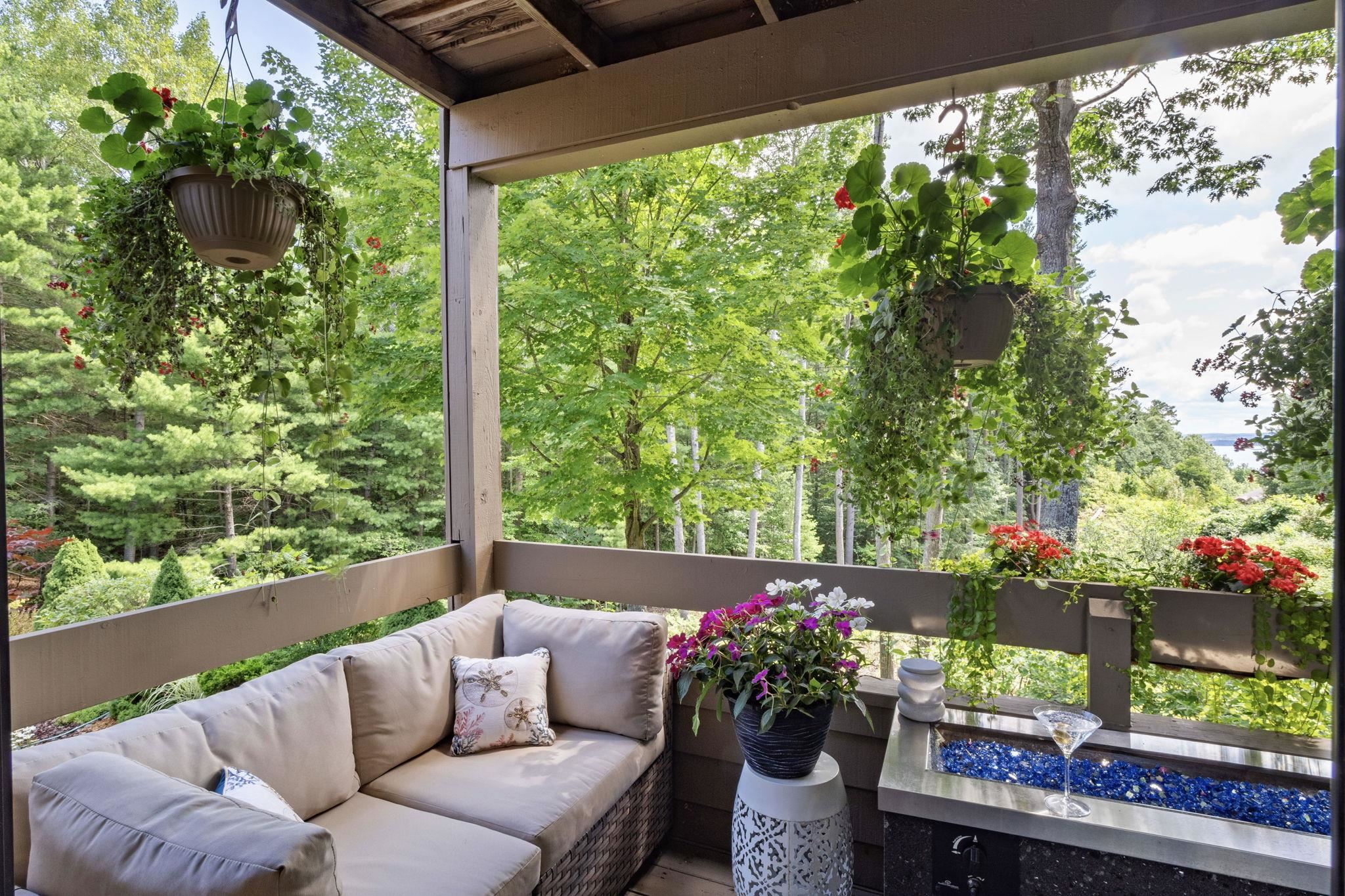 6434 Mission Ridge Traverse City, MI 49686 - Photo 19 of 73 1925218-4434dc34-5e1a-403f-8967-0f4bdcc5cdb6.JPG
