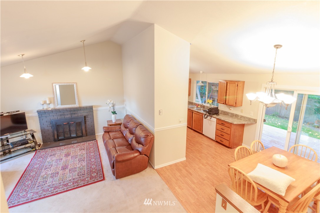 22713 12th Place West Bothell, WA 98021 - Photo 2 of 14