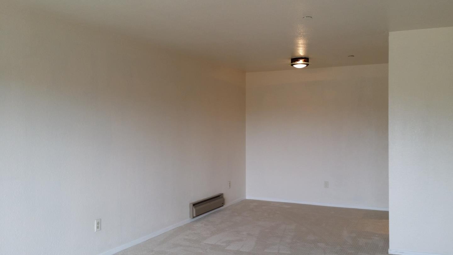 930 Mission Road, Unit 38 South San Francisco, CA 94080 - Photo 4 of 5 a view of an empty room