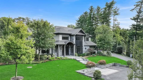 $7,950,000 | 1263 Pine Valley Road, Oyster Bay, NY 11771