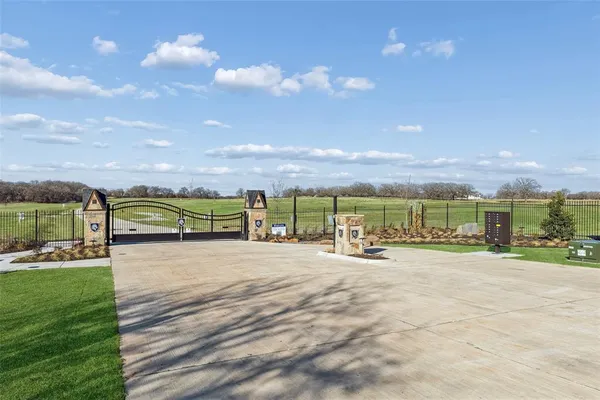 a view of an outdoor space and yard