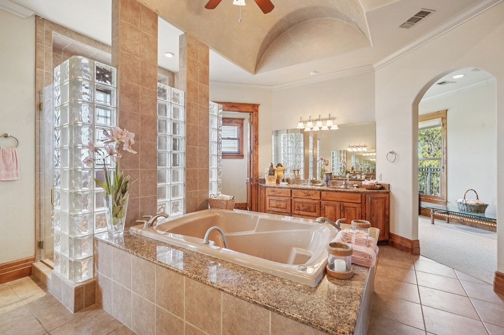 2121 Landmark Kerrville, TX 78028 - Photo 57 of 108