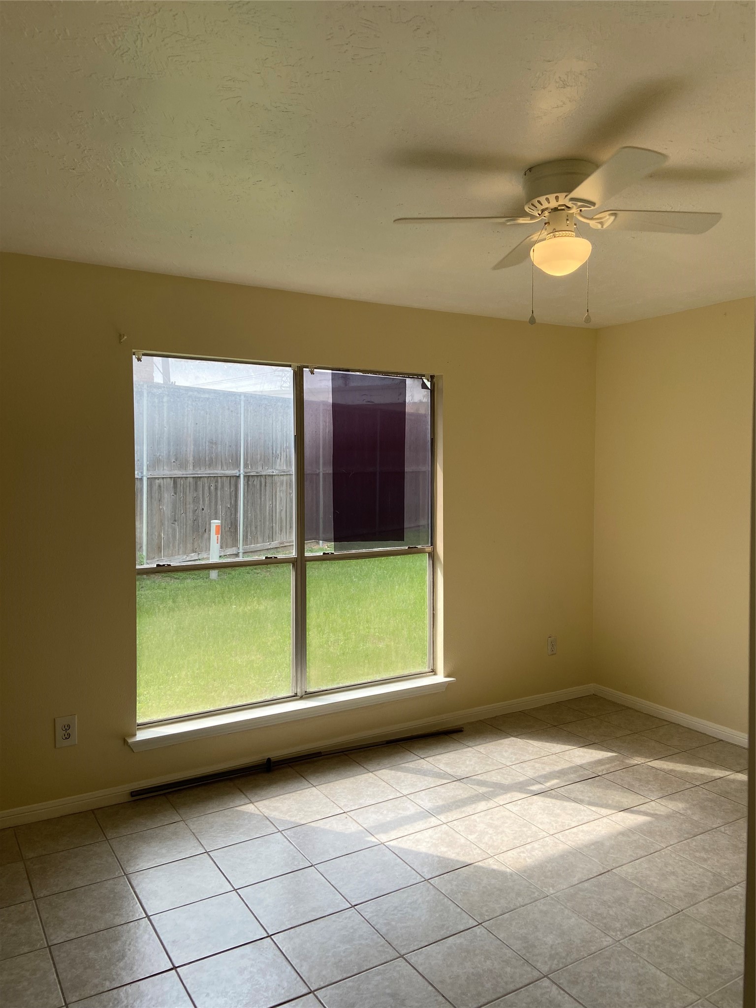 11019 Longtom Court Houston, TX 77086 - Photo 20 of 20 Primary bedroom