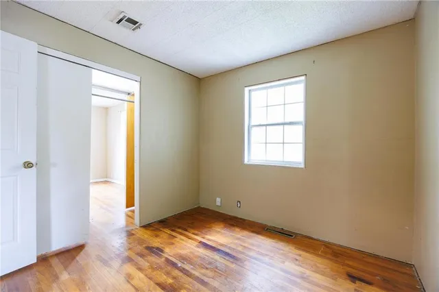 $165,000 | 2278 Jayhawk Road, Fort Scott, KS 66701