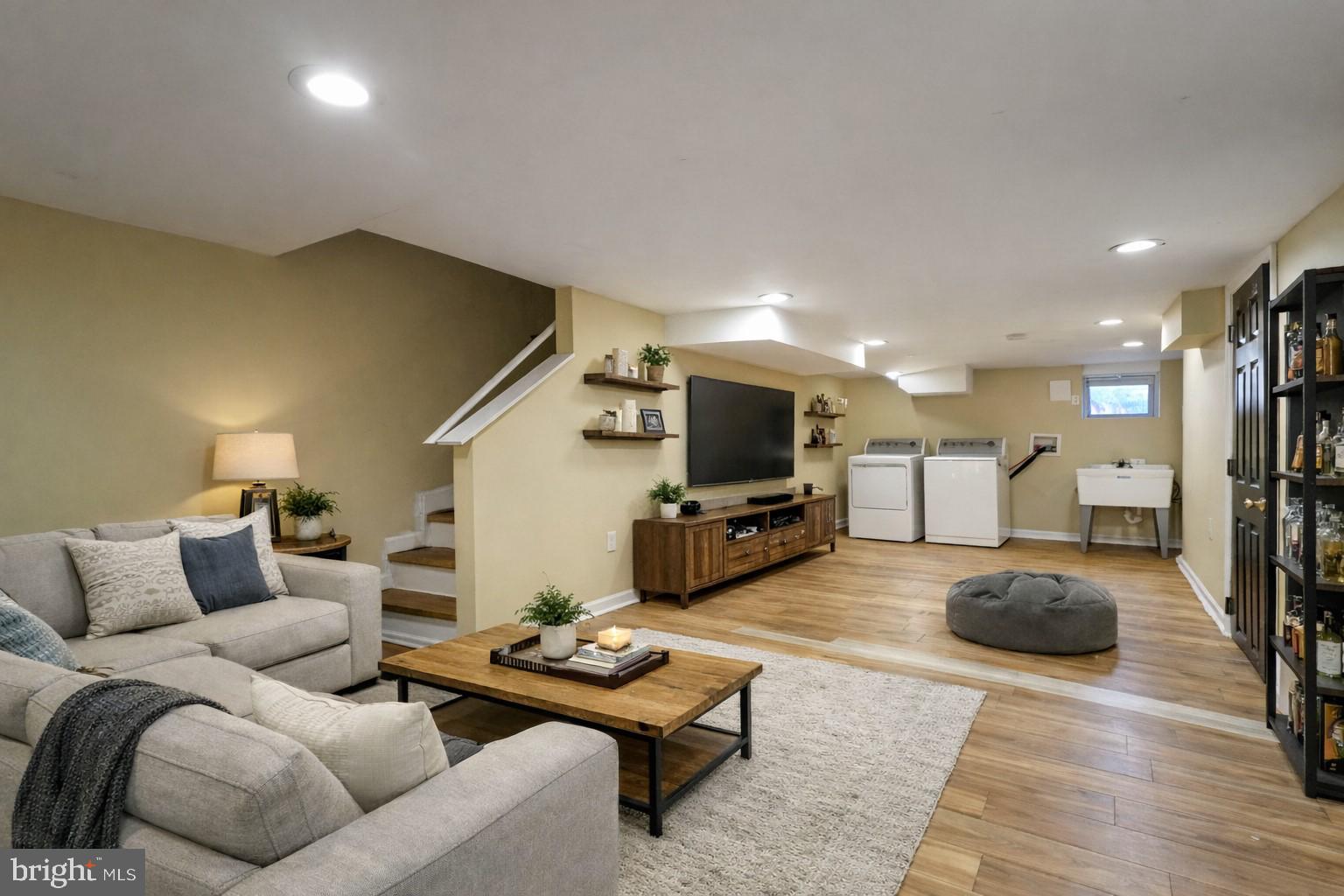 308 Marydell Road Baltimore, MD 21229 - Photo 14 of 36