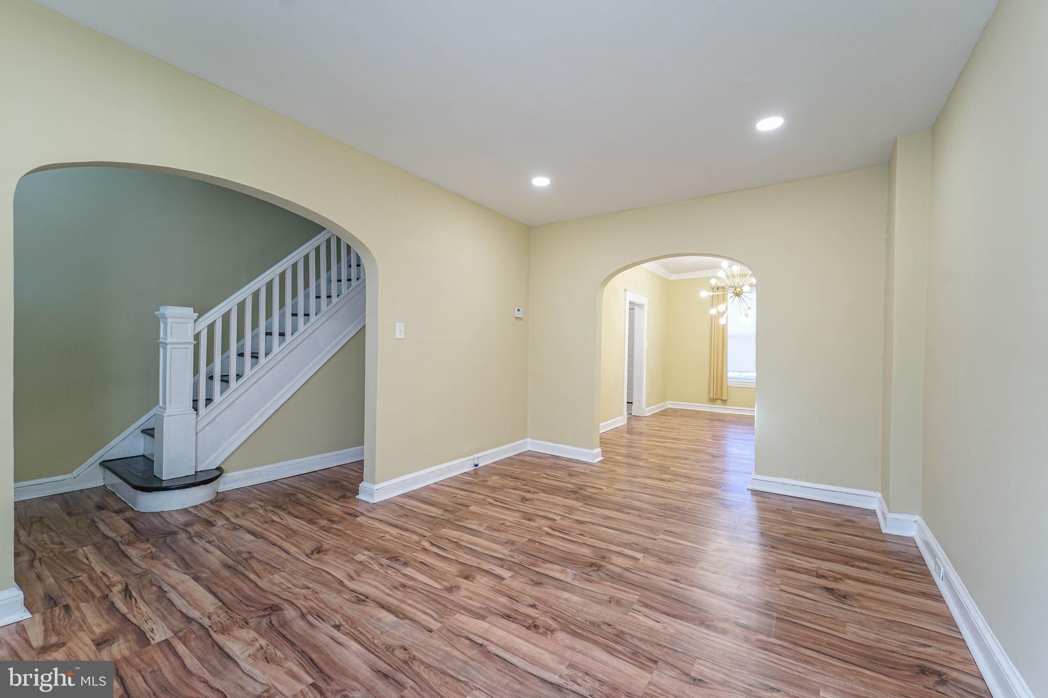 308 Marydell Road Baltimore, MD 21229 - Photo 5 of 36