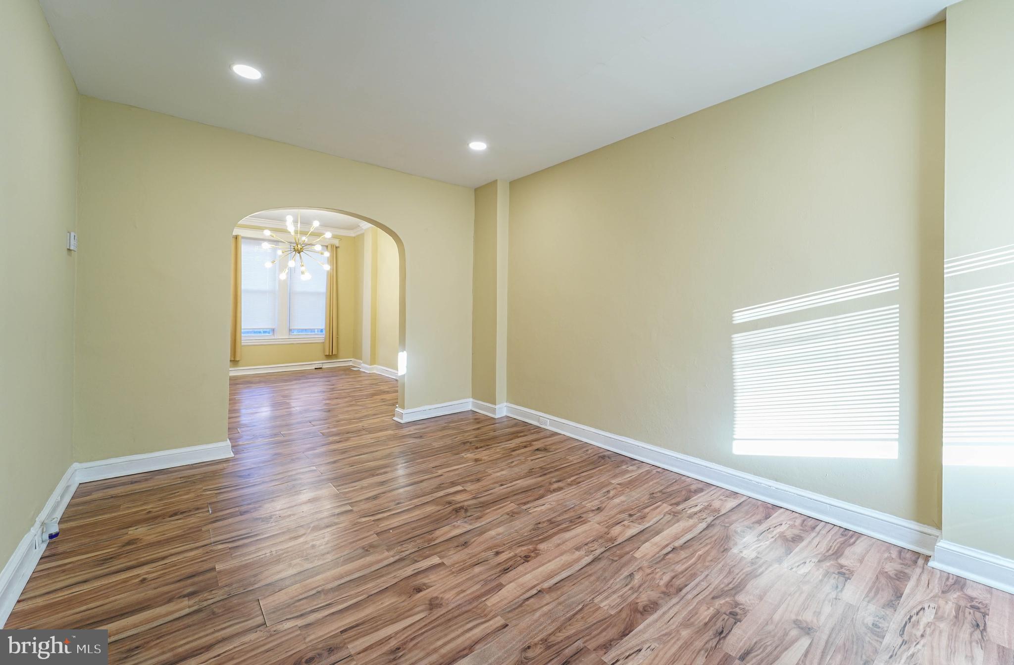 308 Marydell Road Baltimore, MD 21229 - Photo 6 of 36