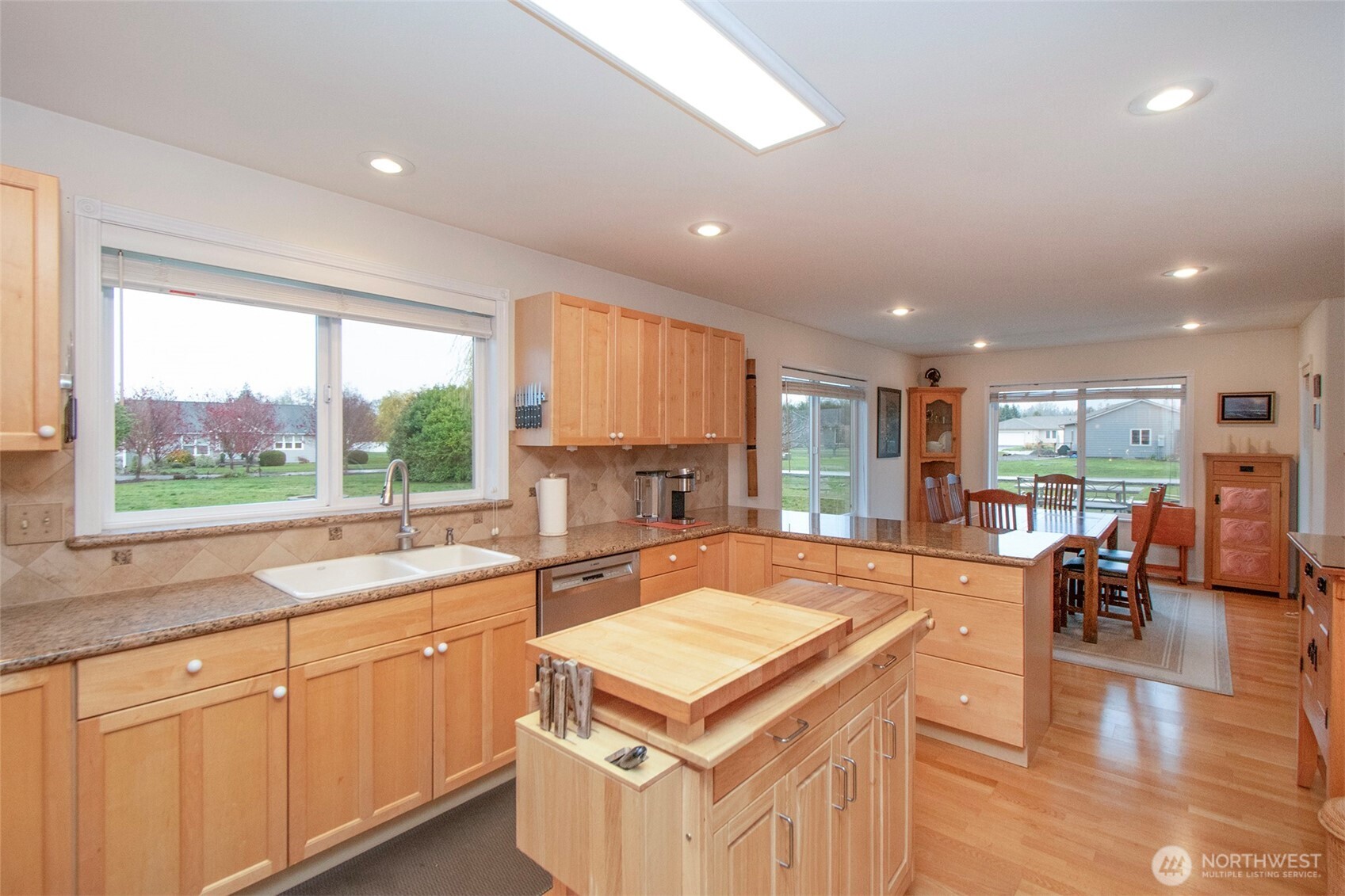 252 Laura Lane Sequim, WA 98382 - Photo 12 of 40