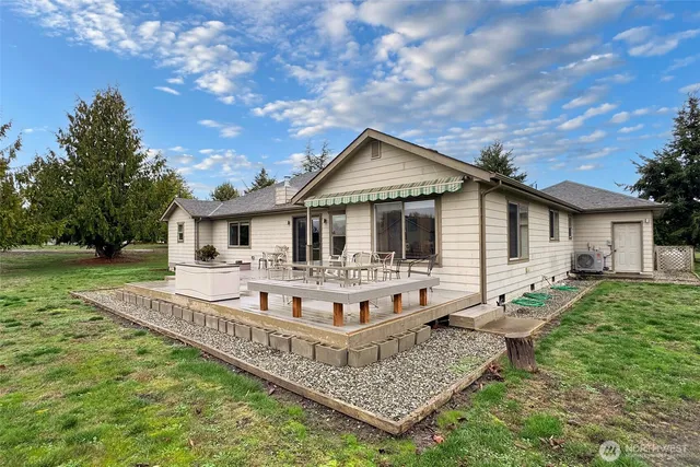 $650,000 | 252 Laura Lane, Sequim, WA 98382