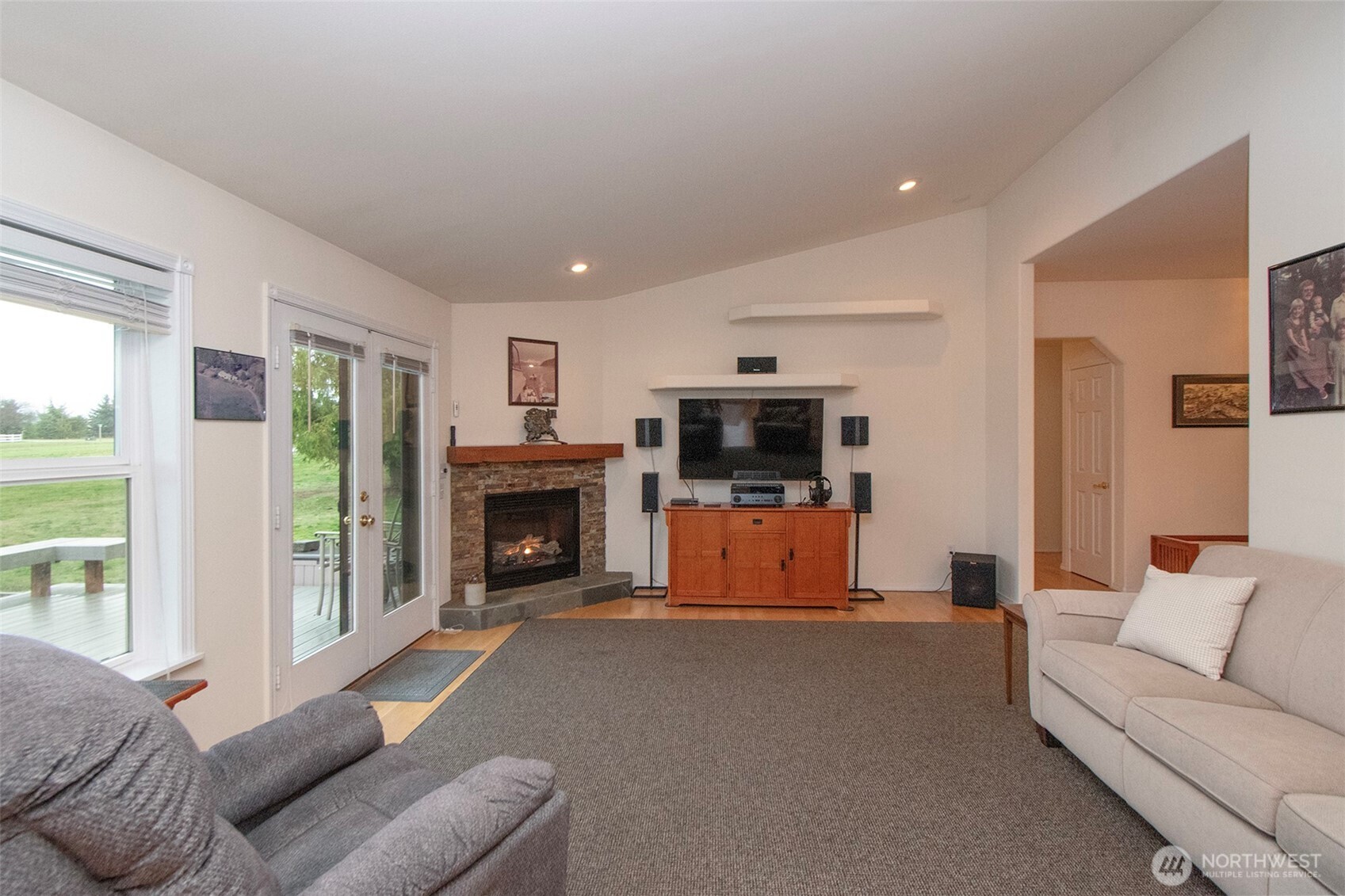 252 Laura Lane Sequim, WA 98382 - Photo 5 of 40