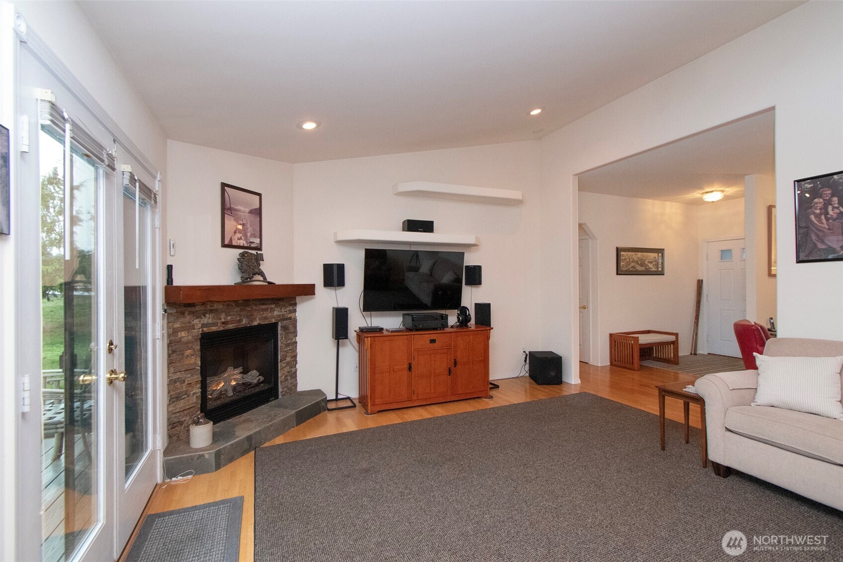 252 Laura Lane Sequim, WA 98382 - Photo 6 of 40