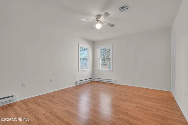 $349,000 | 14 Thames Place, Brick, NJ 08723