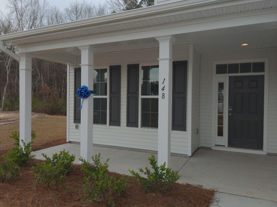 148 Lakelyn Road Moncks Corner, SC 29461 - Photo 2 of 10 AppUploads_EastwoodHomes_k6pba09nebbqsvy