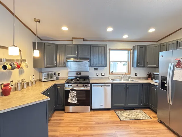 $90,000 | N2639 County Road Z, Dousman, WI 53118