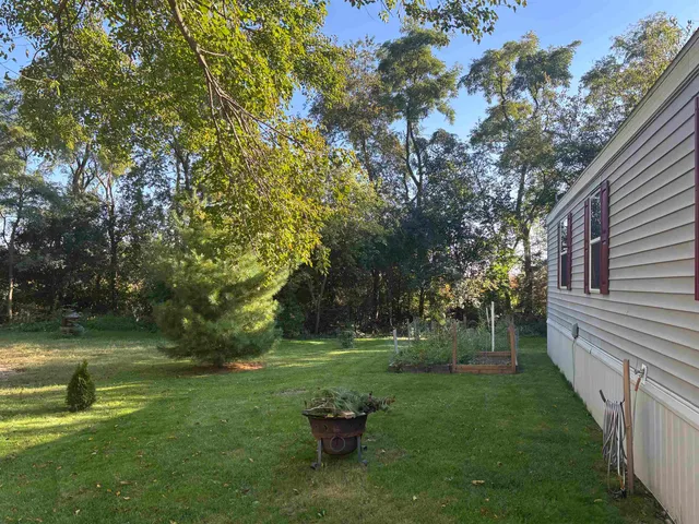 $90,000 | N2639 County Road Z, Dousman, WI 53118