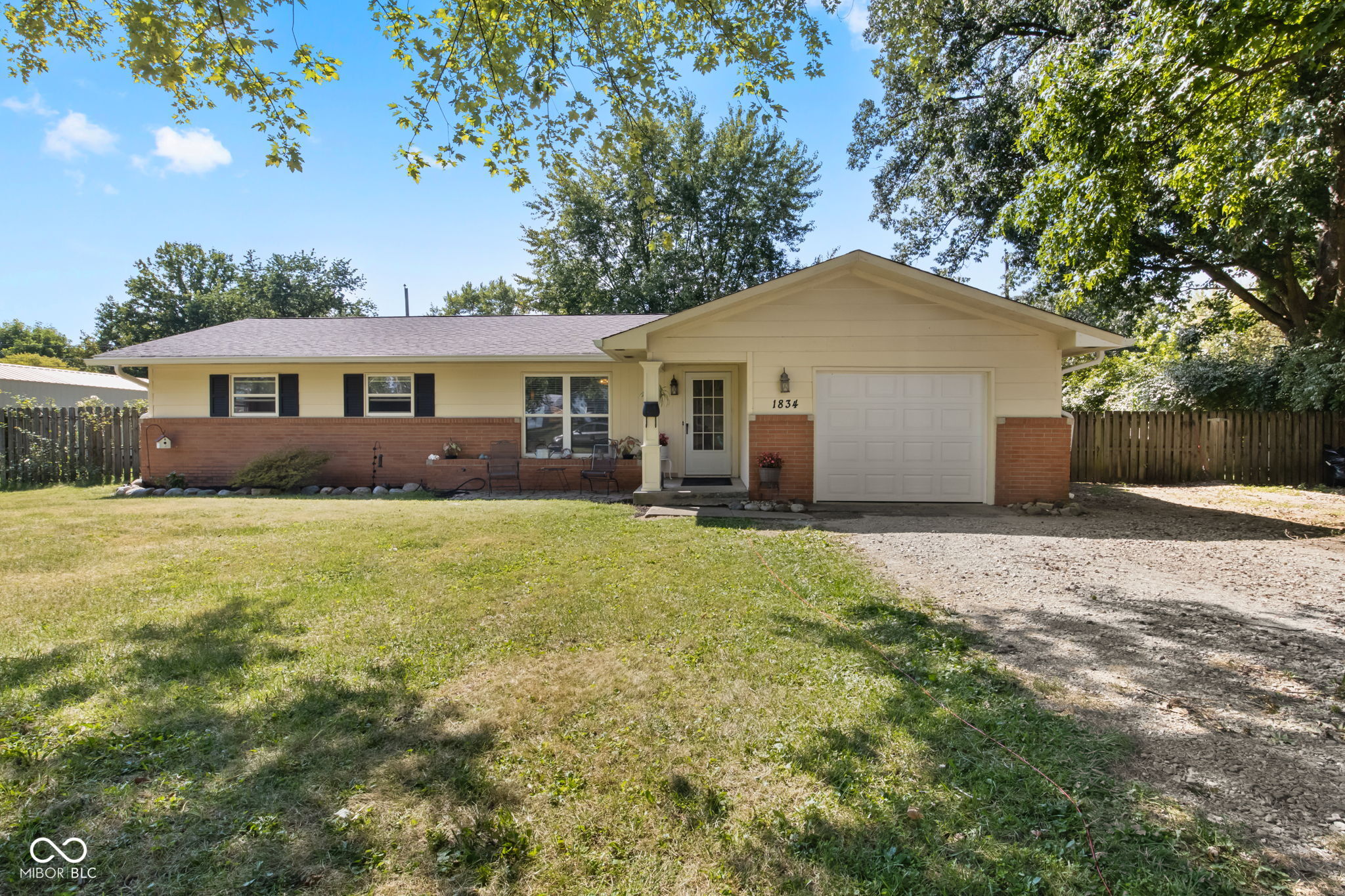 1834 North Shortridge Road Indianapolis, IN 46219 - Photo 1 of 32 Gallery Image 1