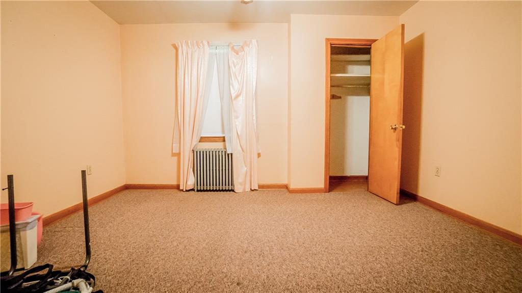 552 Bonniebrook Road Butler, PA 16002 - Photo 10 of 24 13x10 Carpeted Bedroom