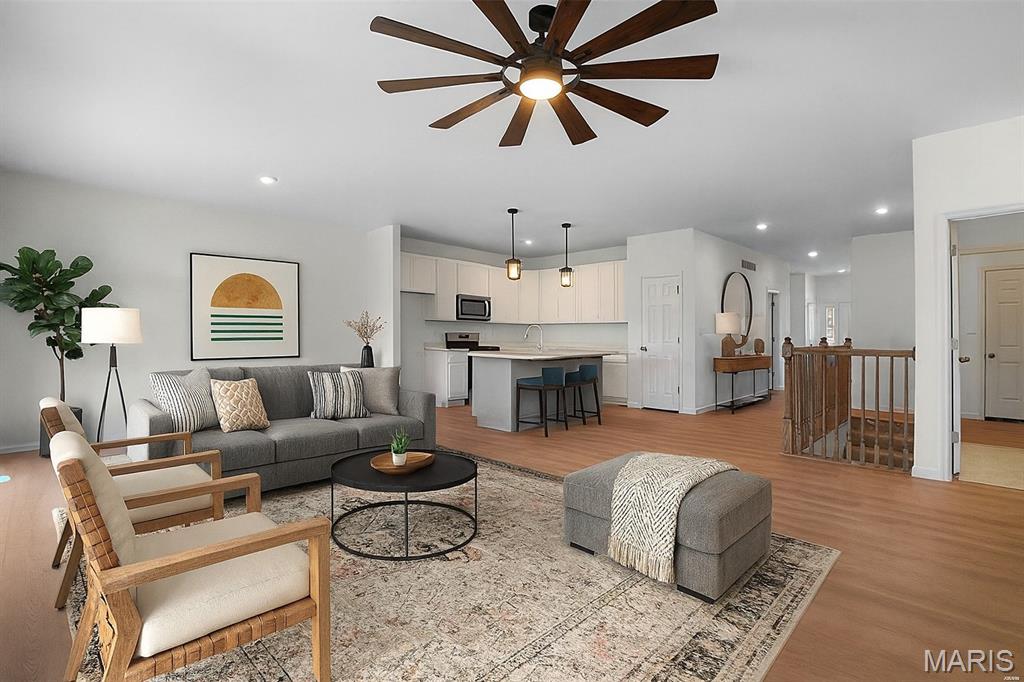 150 Pellin's, Unit 150 STB Washington, MO 63090 - Photo 2 of 16