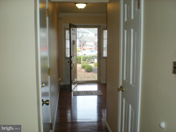 116 Farnwood Road Mount Laurel, NJ 08054 - Photo 3 of 16 Hallway