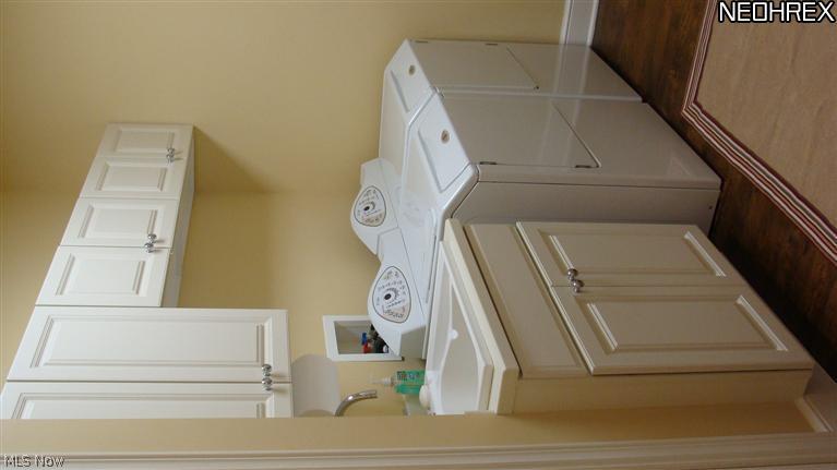 400 Riverside Court, Unit 2 Poland, OH 44514 - Photo 9 of 22 Gallery Image 9