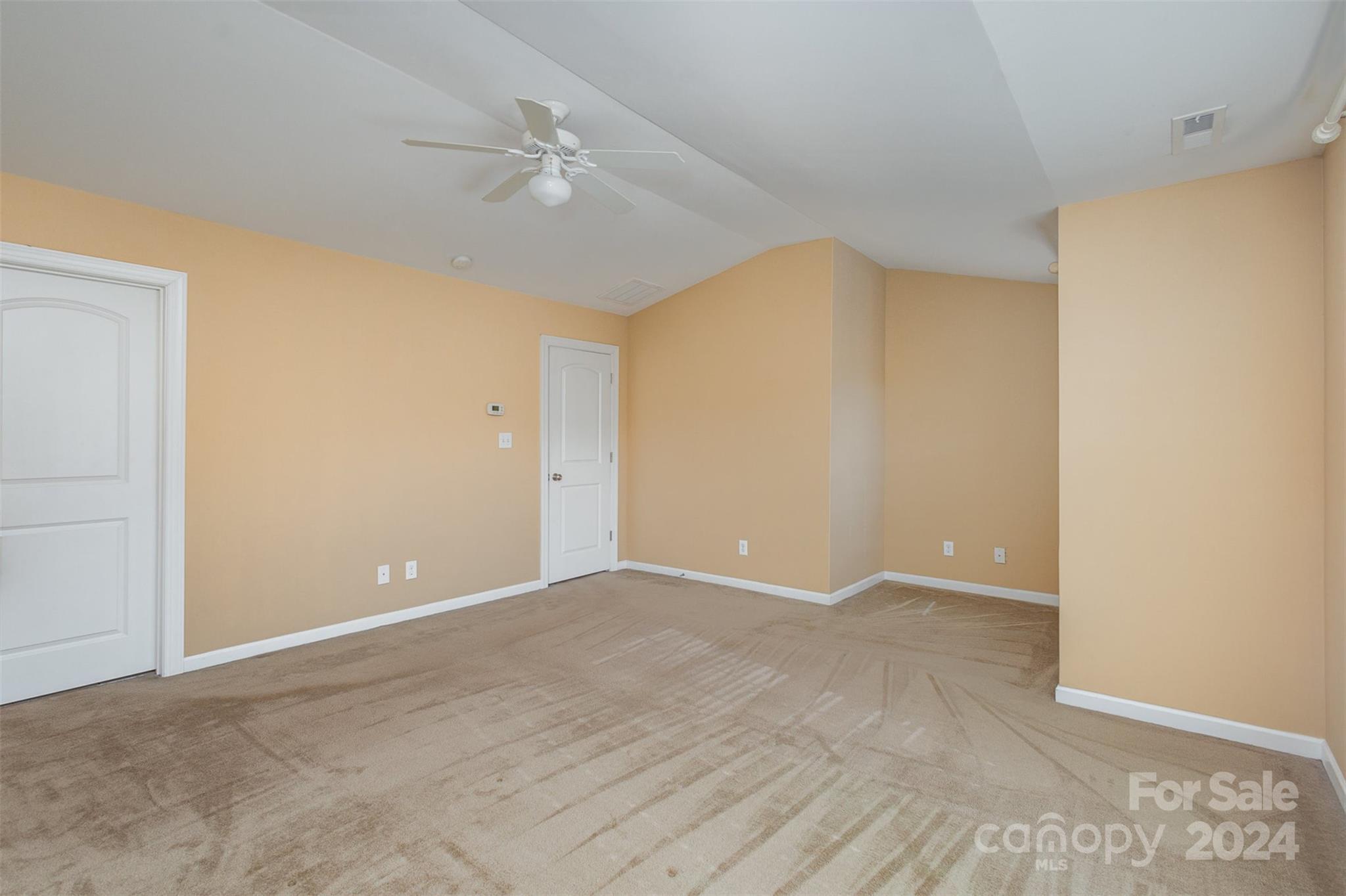 5682 Stafford Road Charlotte, NC 28215 - Photo 15 of 26 Gallery Image 15