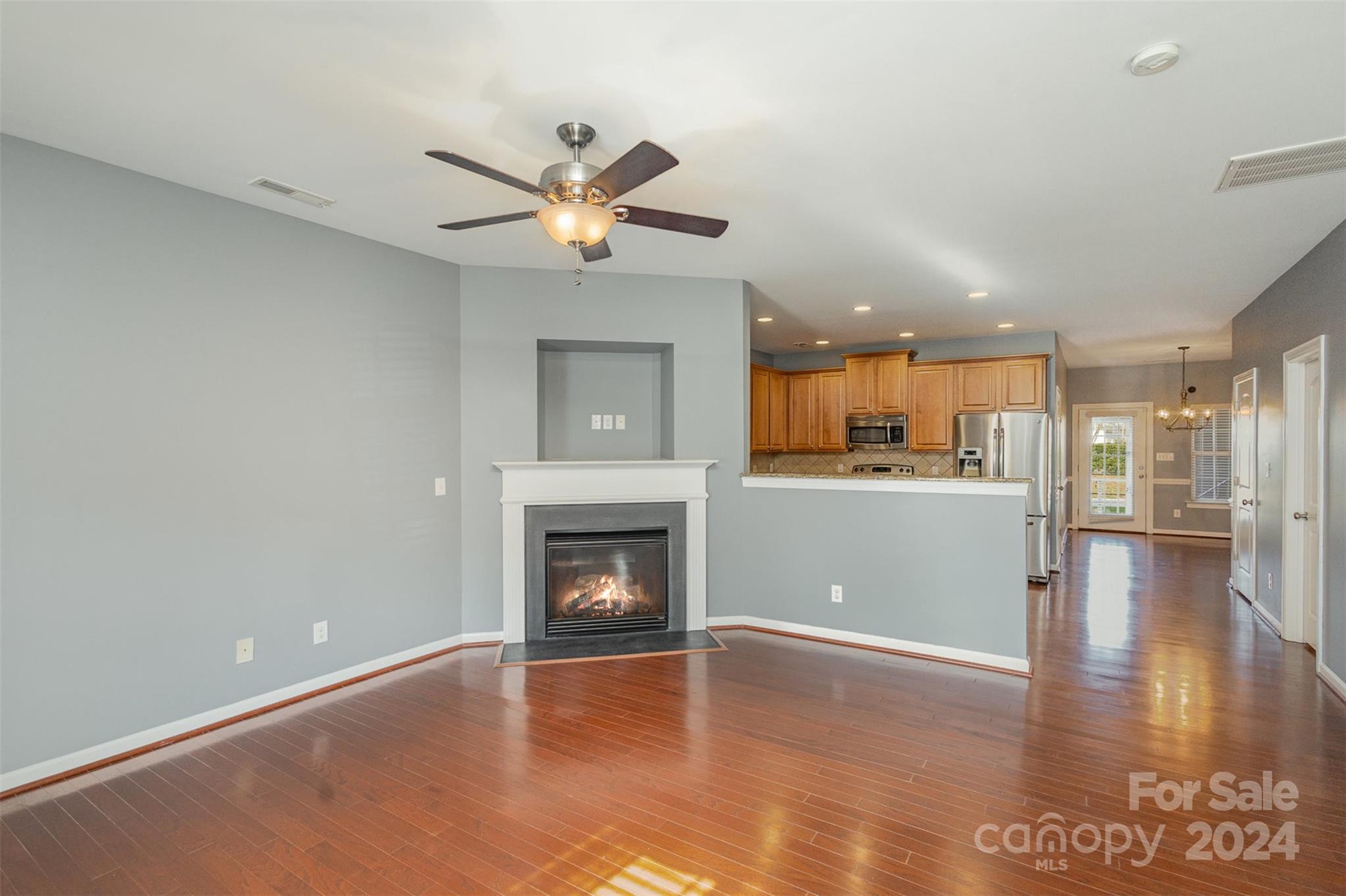 5682 Stafford Road Charlotte, NC 28215 - Photo 5 of 26 Gallery Image 5
