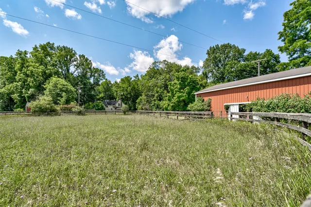 $528,000 | 2435 108th Avenue, Otsego, MI 49078