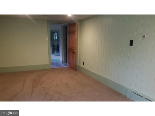 $1,935 | 1371 Old Airport Road, Unit FRONT, Douglassville, PA 19518